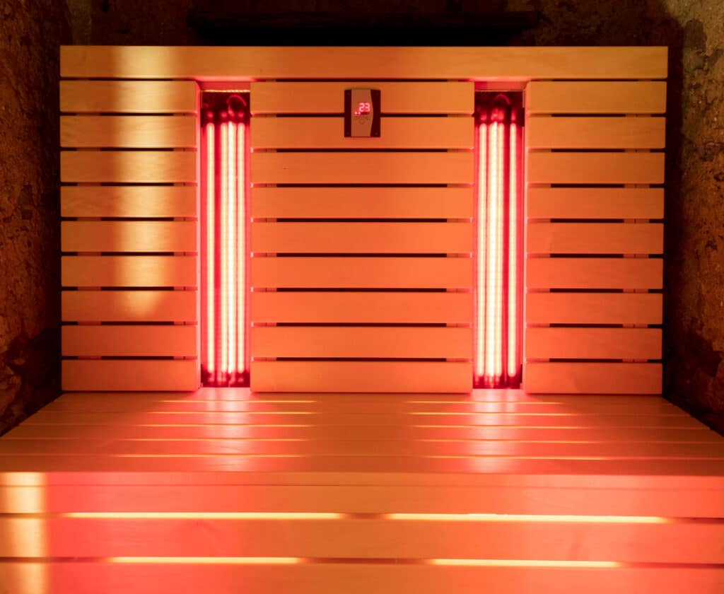 The infrared sauna to improve the health and beauty